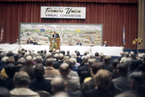 Frank Denholm speaking at the South Dakota Farmers Union annual convention while campaigning in 1968