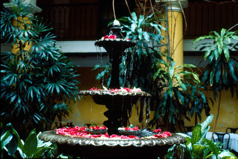 Fountain in a courtyard in Cuba