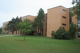 Mathews Hall (South Dakota State University)