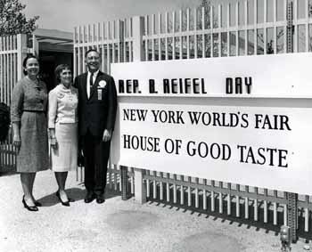 Ben Reifel Day at the World's Fairy House of Good Taste in New York in 1964